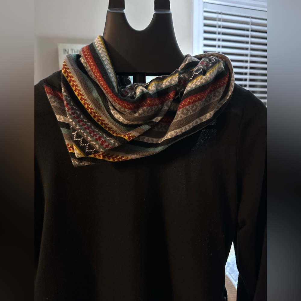 Black Top with Multicolor Scarf Accent - Picture 4 of 4